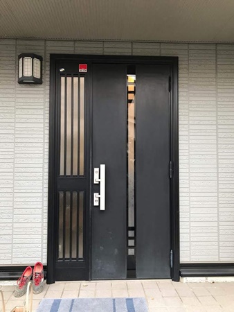 茨城県つくば市 玄関リフォーム|1day玄関リフォーム明るい印象の玄関へ