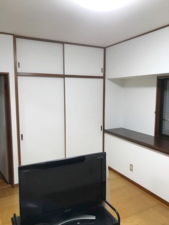 千葉県佐倉市居間リフォーム|壁と天井のクロスを交換!