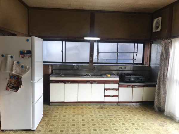 茨城県龍ヶ崎市キッチンリフォーム|明るく広いキッチンに大変身