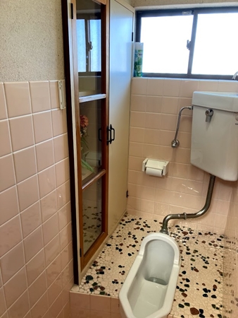 茨城県神栖市トイレリフォーム|汚れ防止のパネル設置