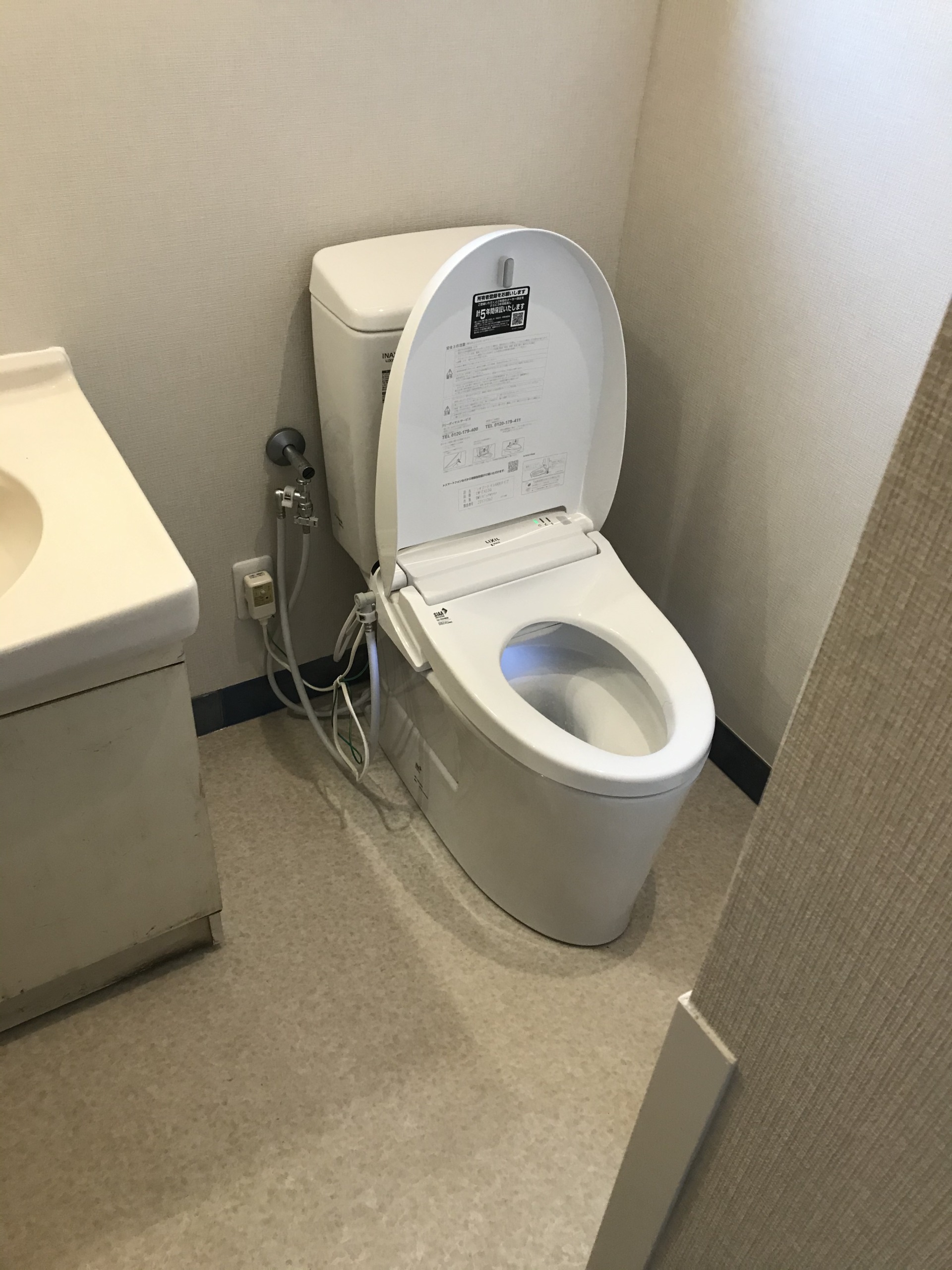 店舗のお手洗いをお客様目線で施工