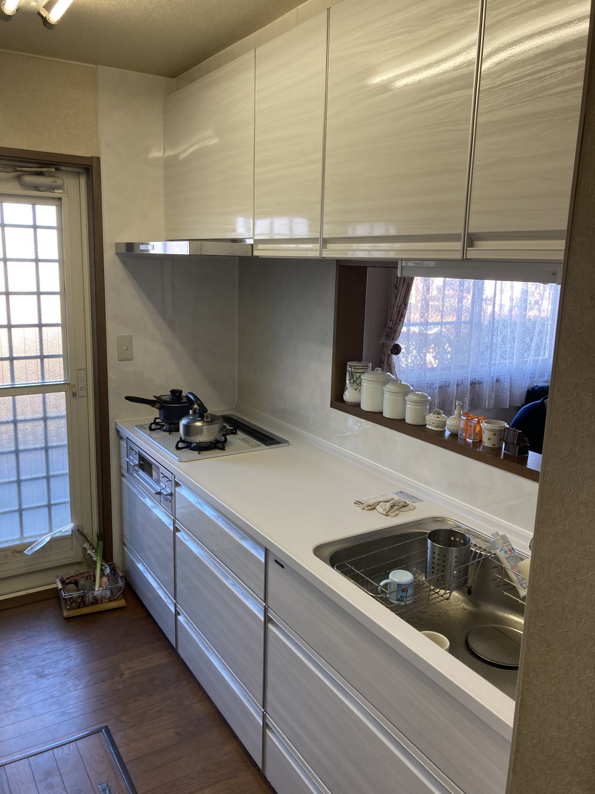 ホーロー素材でお手入れ簡単