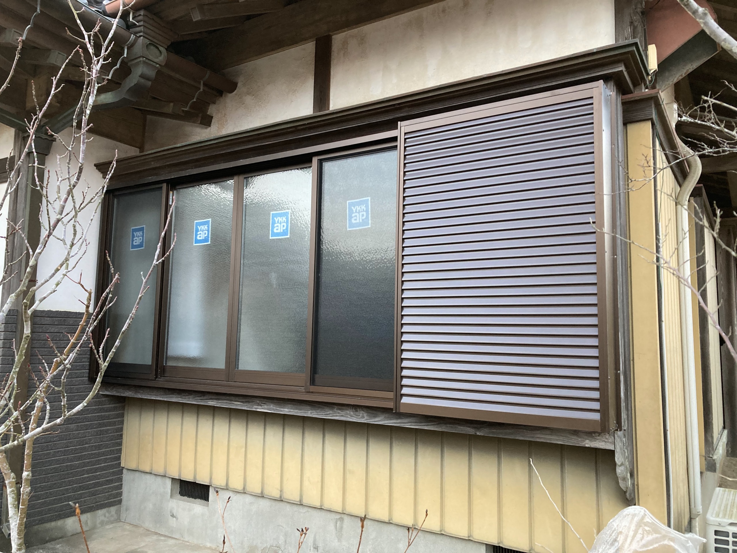 台風から窓ガラスを守るために