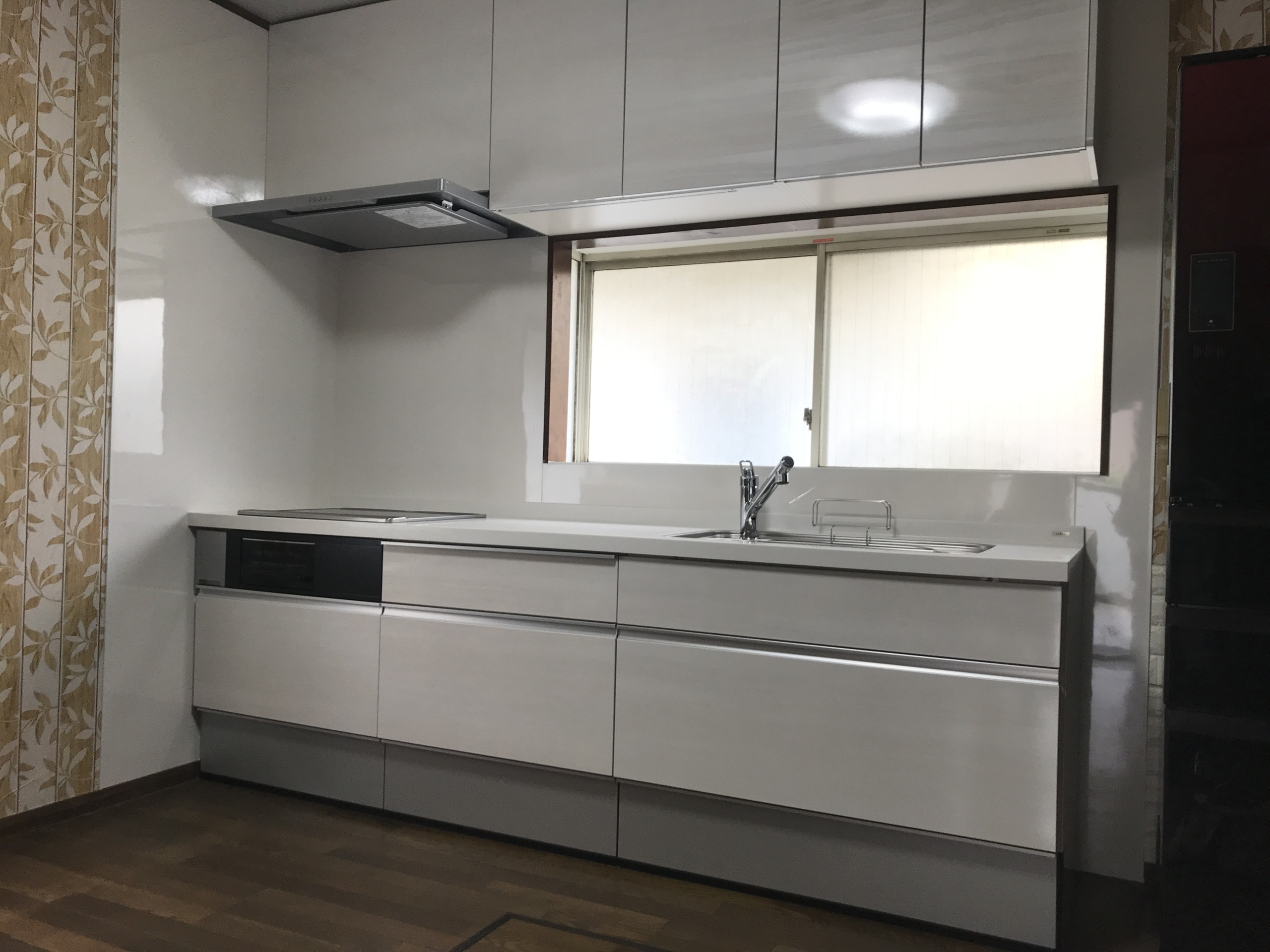 展示品のキッチンを施工