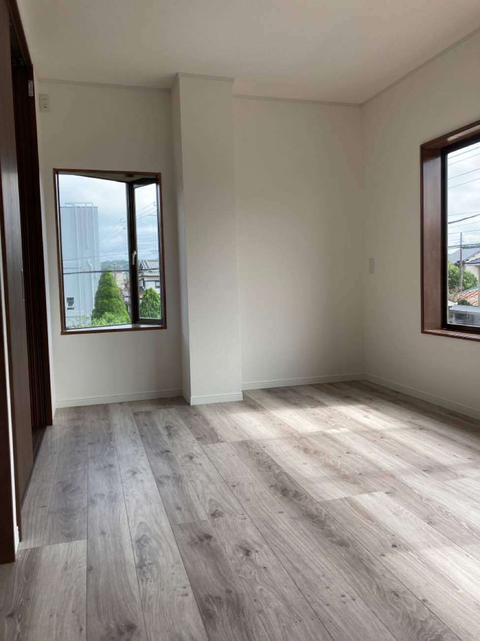 間取りと内装を変更