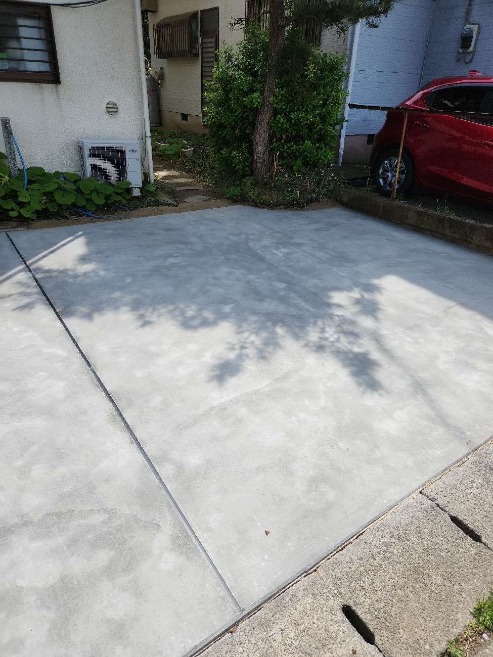 水はけ◎駐車しやすい土間コンクリート