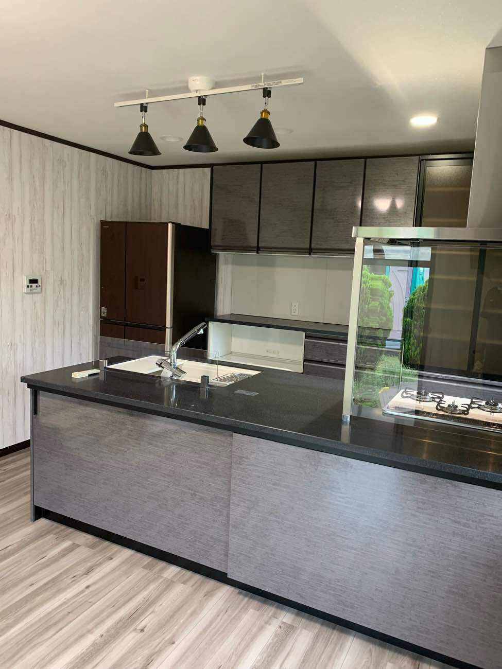 ダイニングキッチン改修、費用と施工日数は？