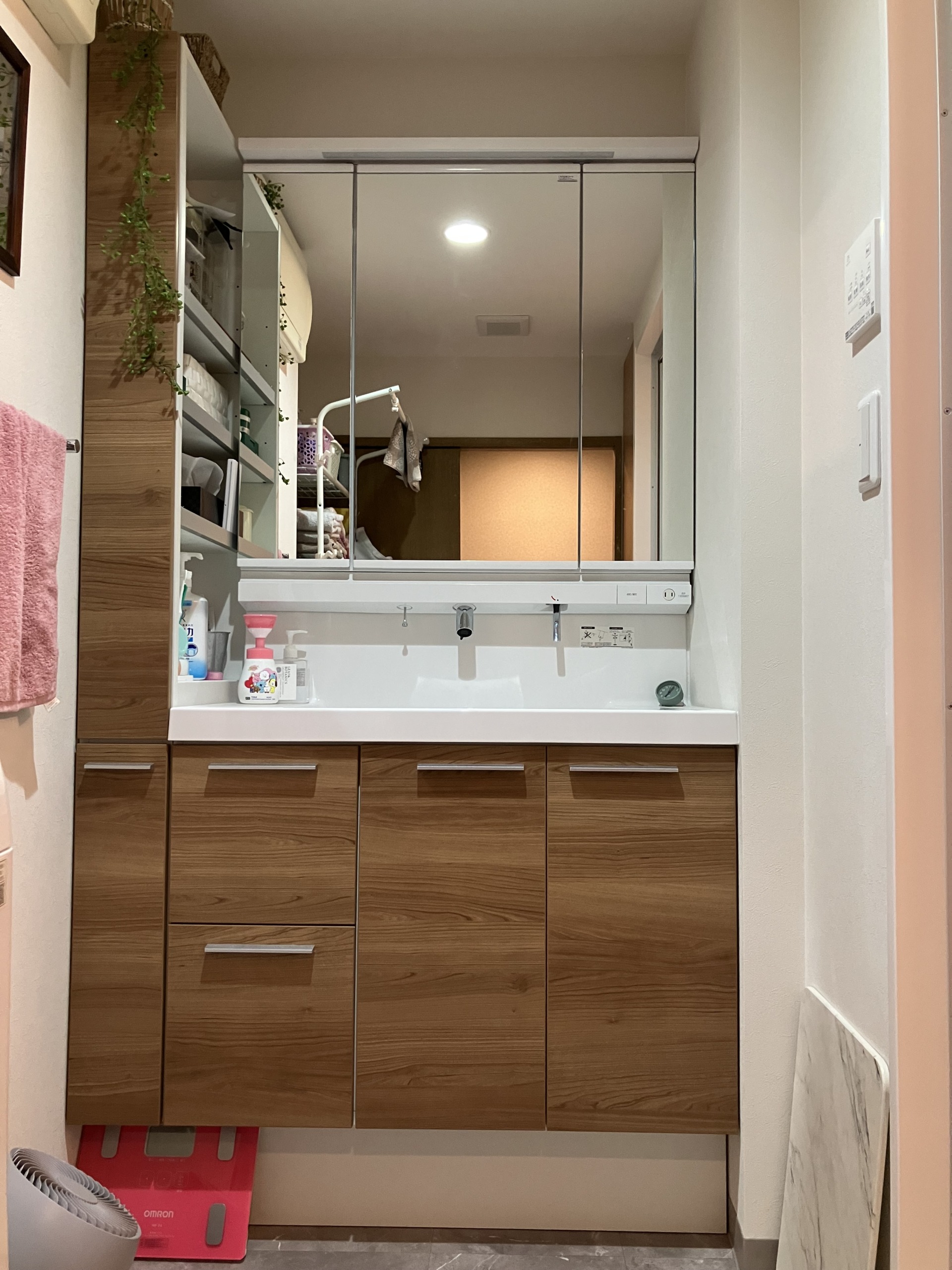 お手入れしやすい洗面化粧台まわりに | 千葉県柏市洗面化粧台リフォーム