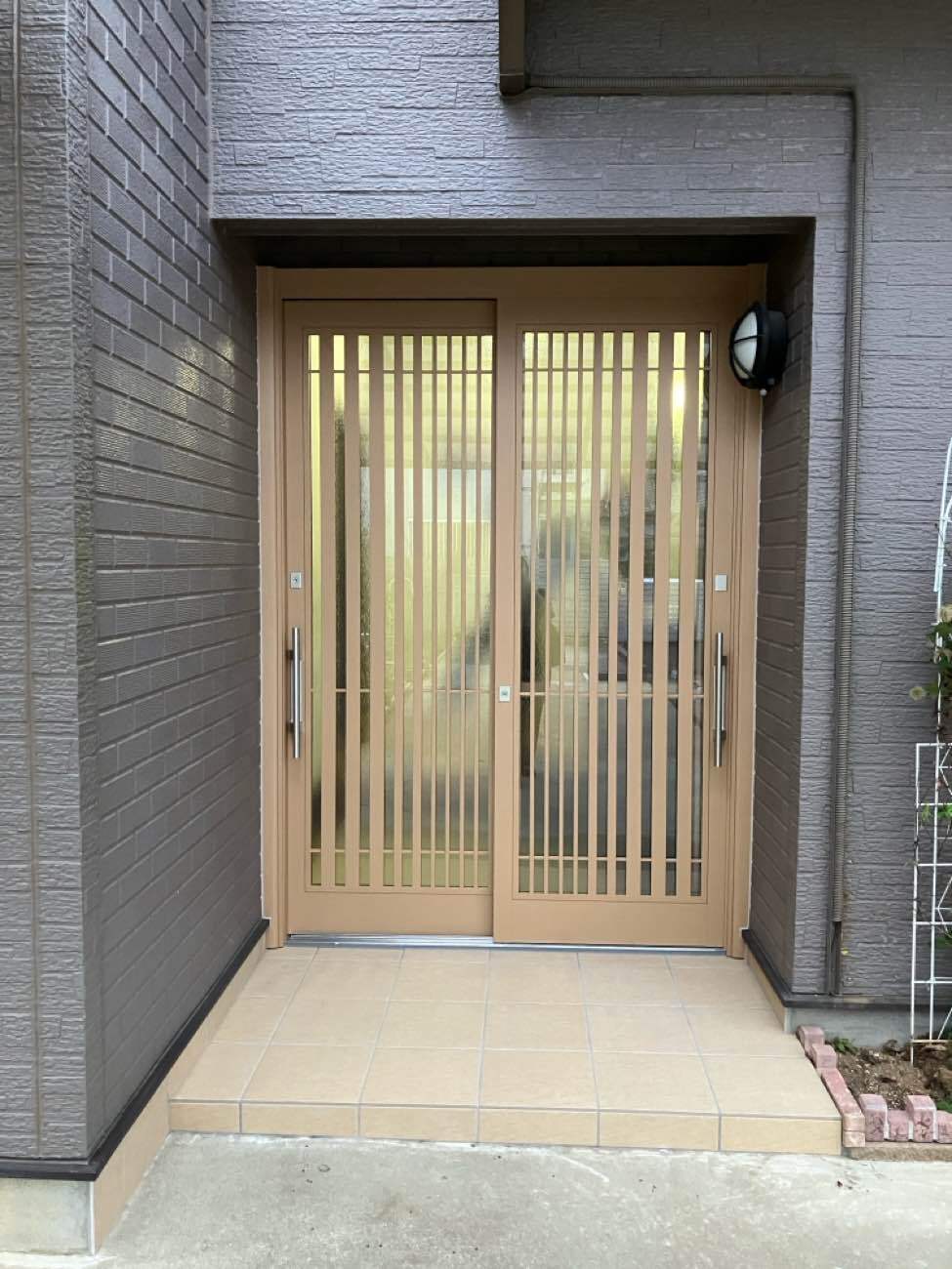 ひのきカラーで統一感アップ！欄間なしの開放感