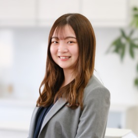 増山 芙希子