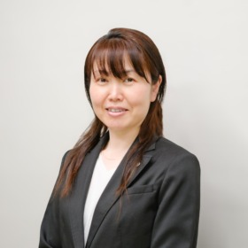 宮田　友利子