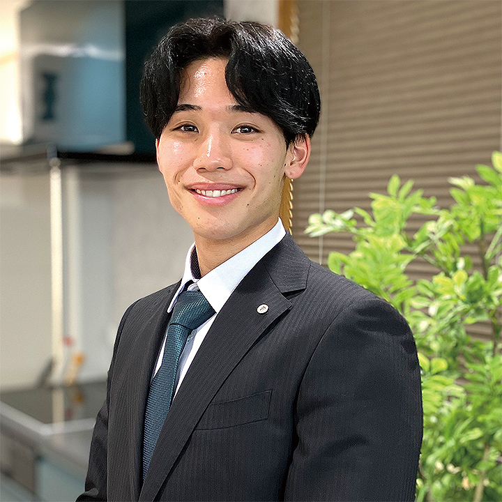加藤 海吏
