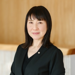 沼倉 麻美