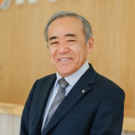 川島 輝久