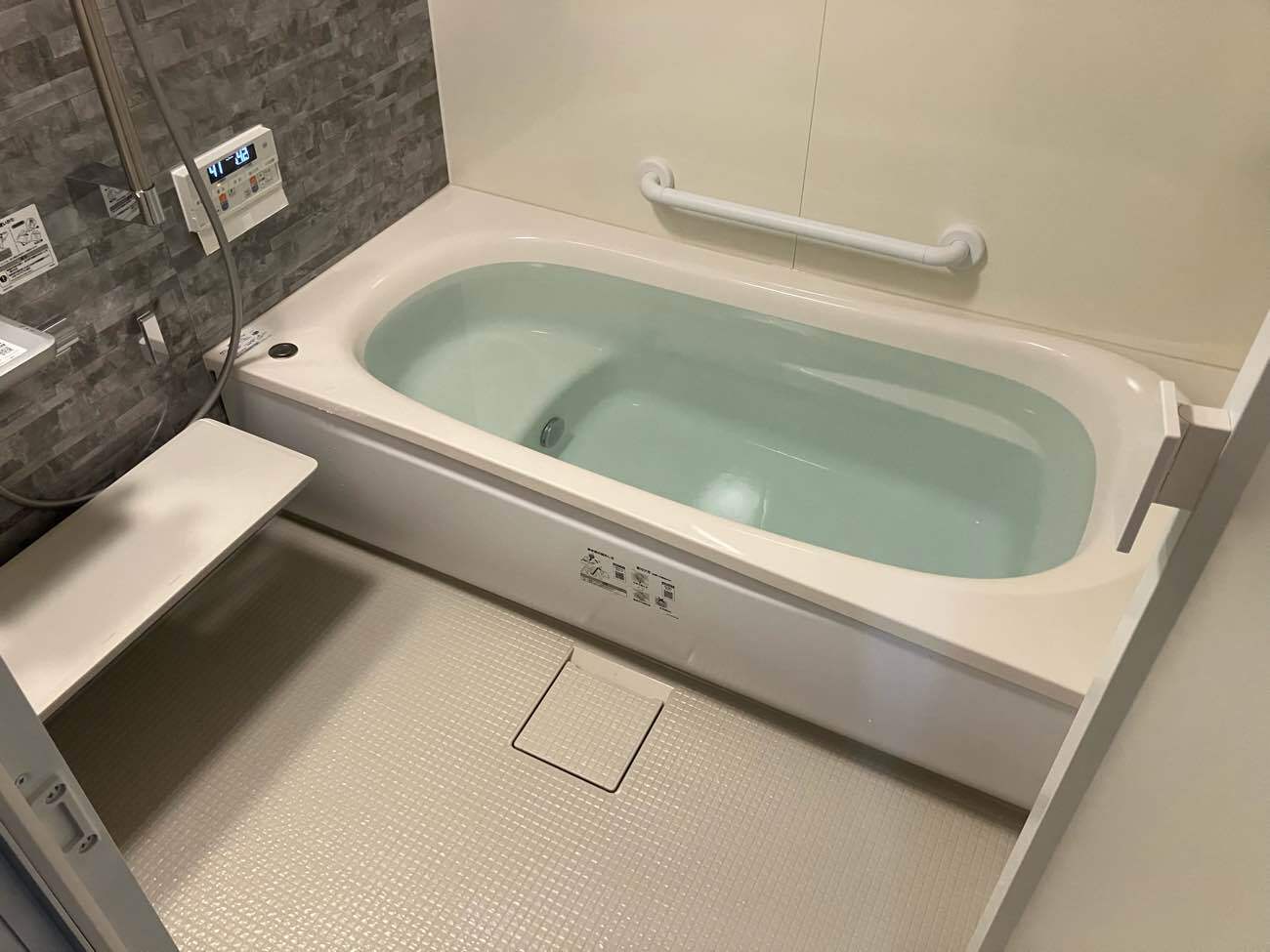 断熱ユニットで冬の冷えを一掃！快適バスルームへ刷新