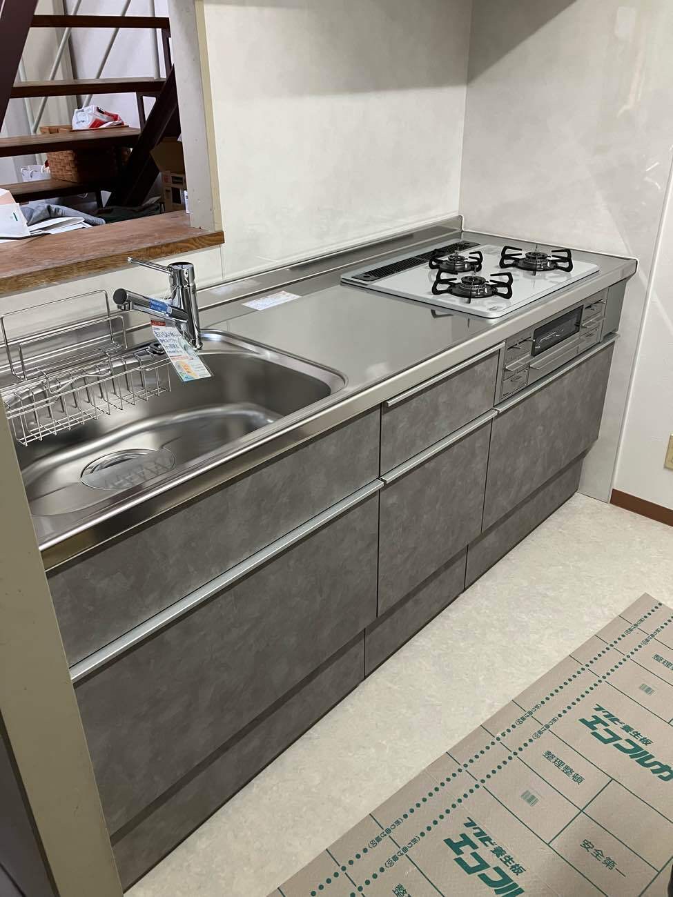 収納充実で劇的に使いやすくなったマンションキッチンリフォーム