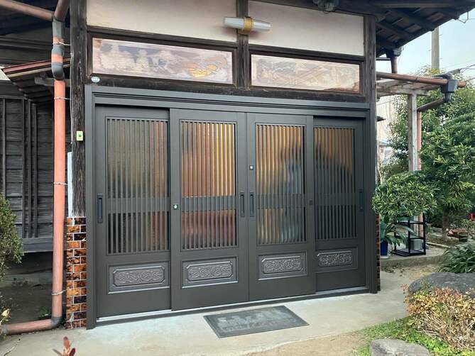 使いやすさUP！外鍵新設で甥っ子も安心の玄関改修