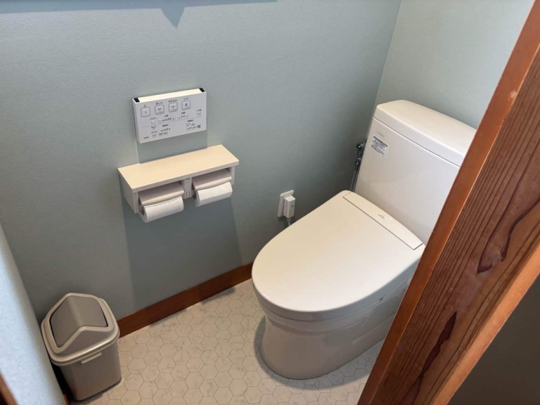 爽やか水色で一新したトイレ短期リフォーム｜千葉県旭市トイレリフォーム