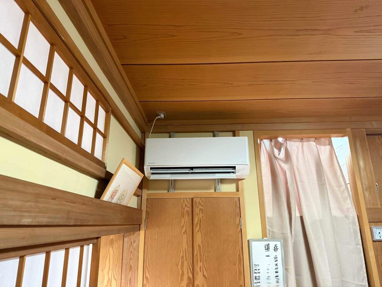 夏前に解決、諦めていた部屋にエアコンを