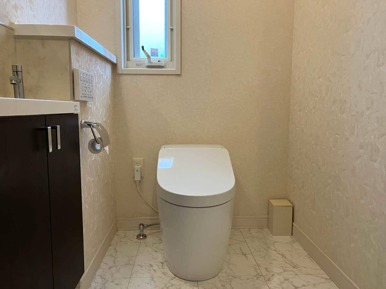 築19年、朝トイレが流れない戸建ての交換リフォーム
